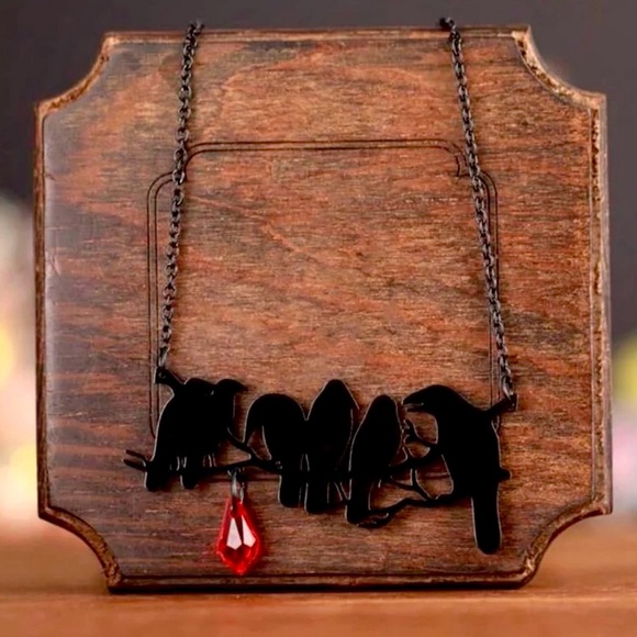 “Raven” Edgar Poe Perched Crows Birds Blood Droplet Macabre Gothic Grim Necklace - Picture 3 of 16